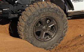Yokohamanın Mud Terrain Çamur Lastiği Geolandar X-MT Satışa Başladı